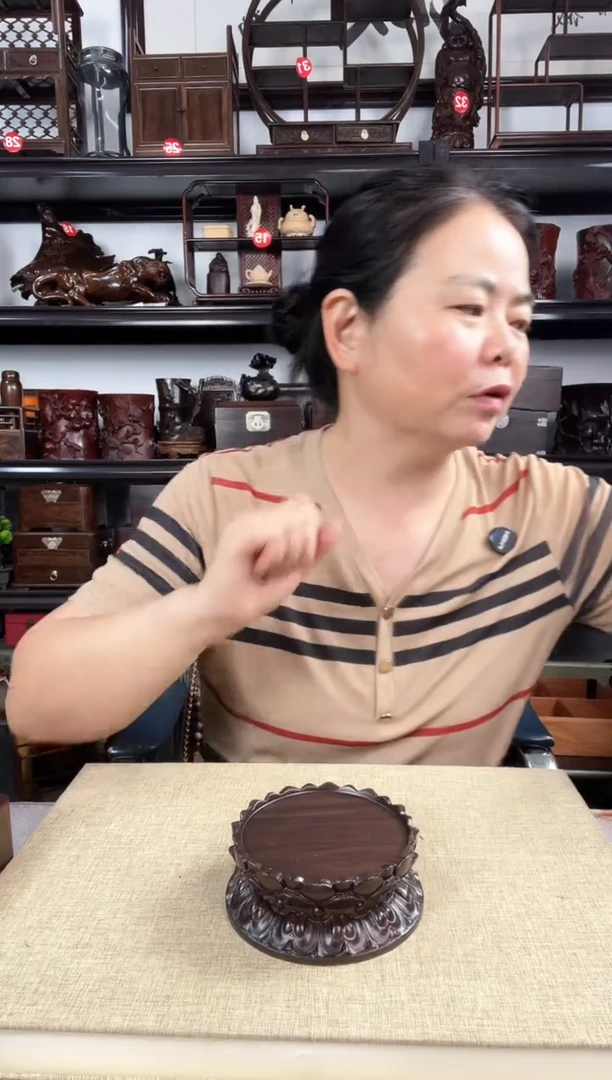木双层莲花小号老李红木工艺品