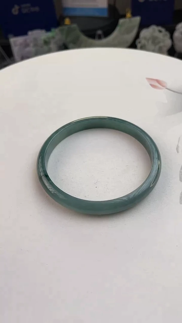 未镶嵌手链翡翠五**贝定制翡翠
