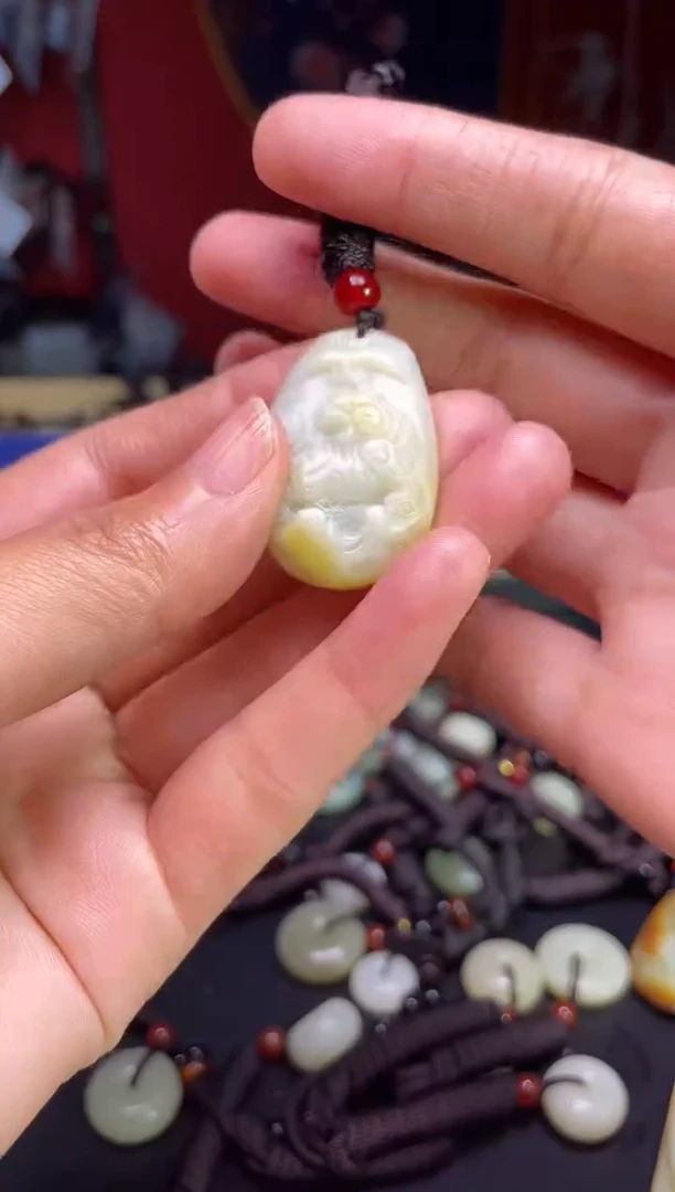 颈饰未镶嵌和田玉123