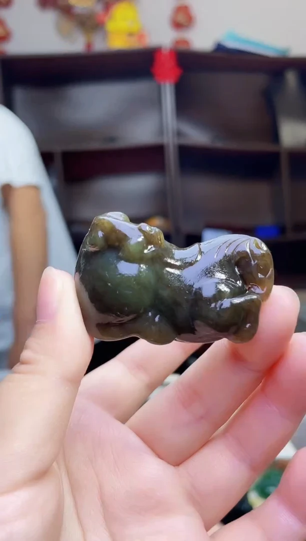 和田玉未镶嵌颈饰1