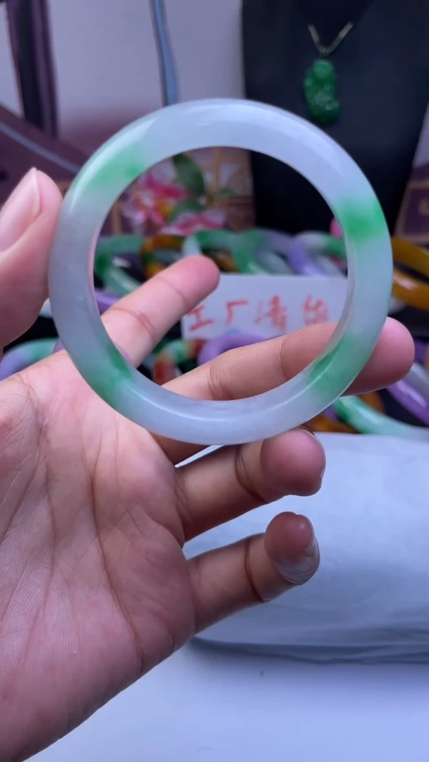 非金属仿水晶手镯