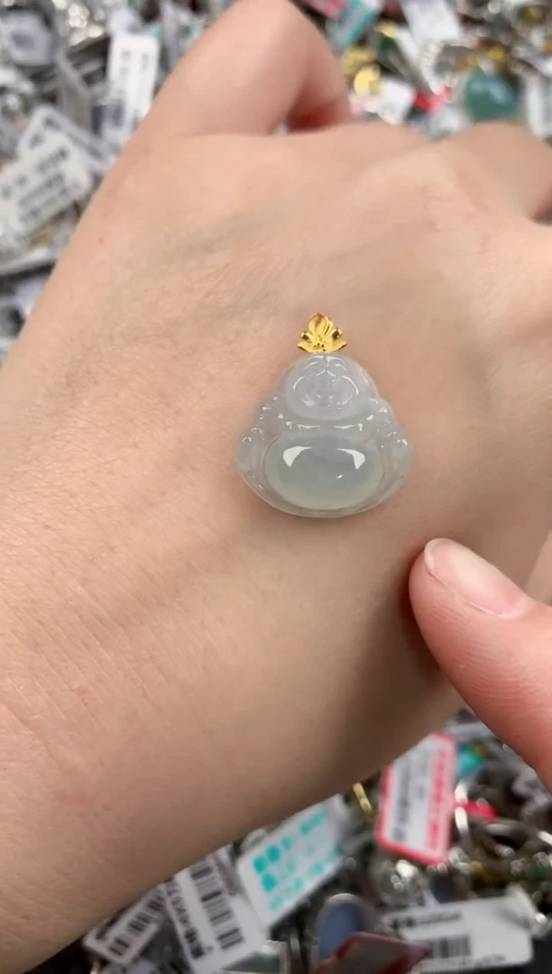 18K金镶嵌戒指翡翠777    3