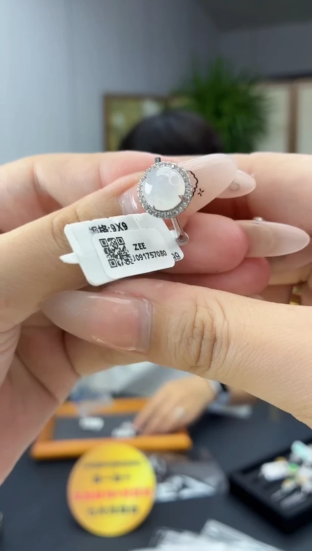 银S925镶嵌戒指翡翠11111111111