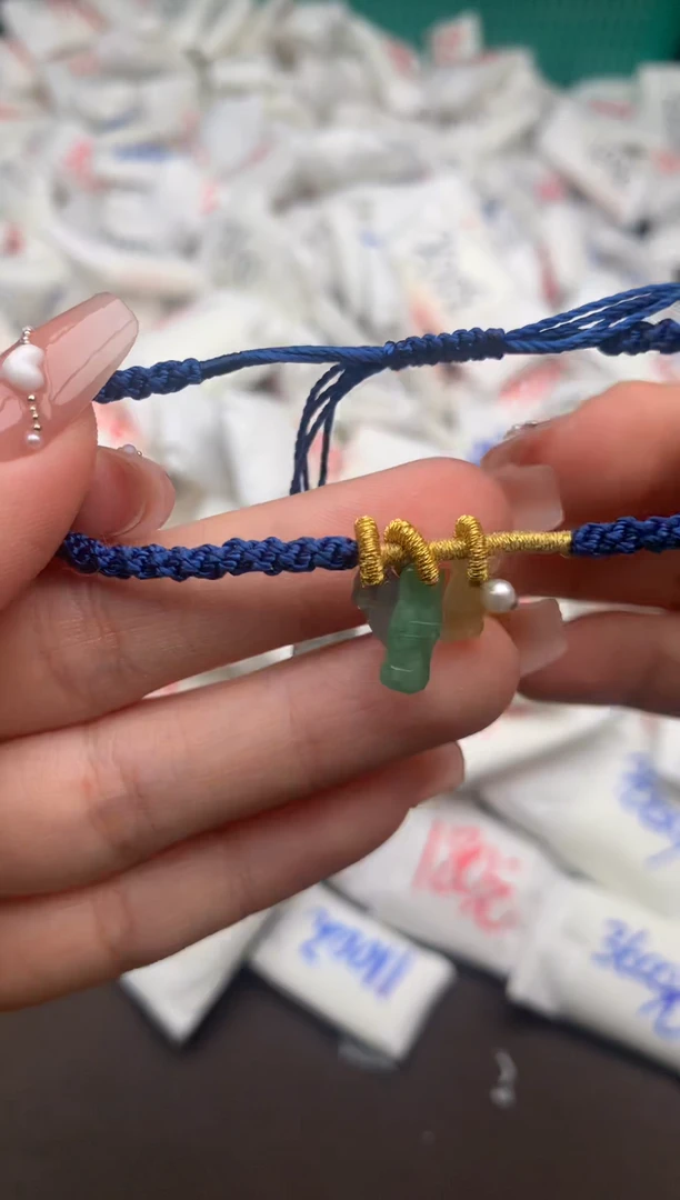 【闪购商品】翡翠手绳未镶嵌一