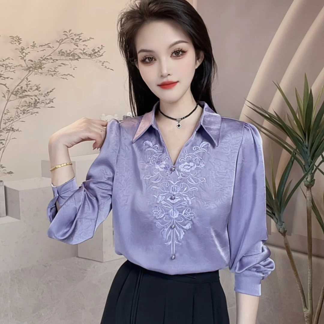 2025秋季轻奢衬衫女长袖设计感百搭女士上衣显瘦时尚休闲气质衬衣