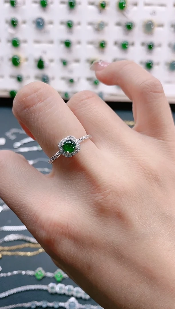 【闪购商品】翡翠戒指银S925镶嵌天然翡翠