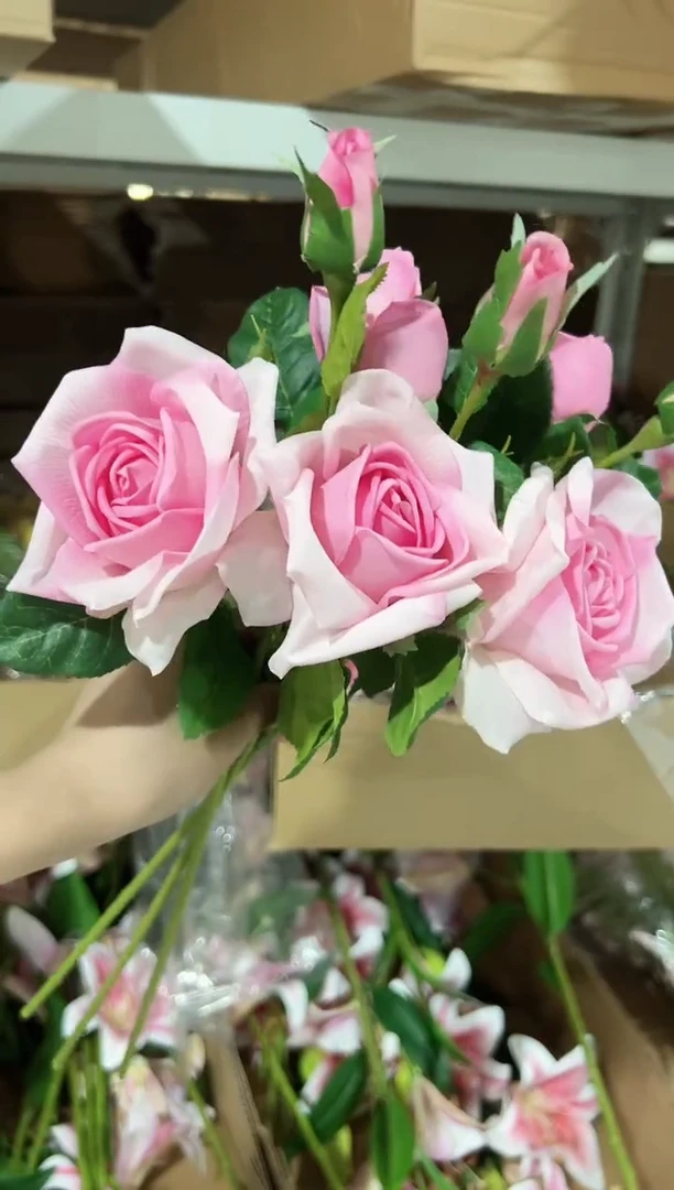 3枝粉色手感保湿妃子玫