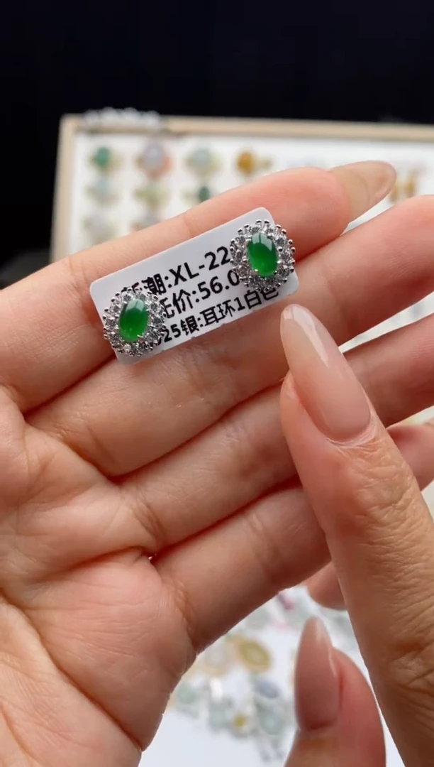 翡翠戒指银S925镶嵌天然A货翡翠
