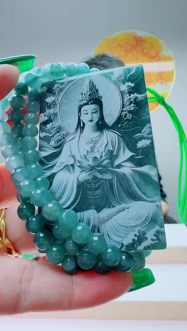 翡翠未镶嵌颈饰多样性随机发其一