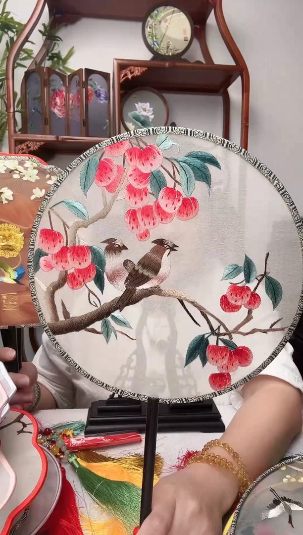 刺绣团扇--手工绣花---双面绣花