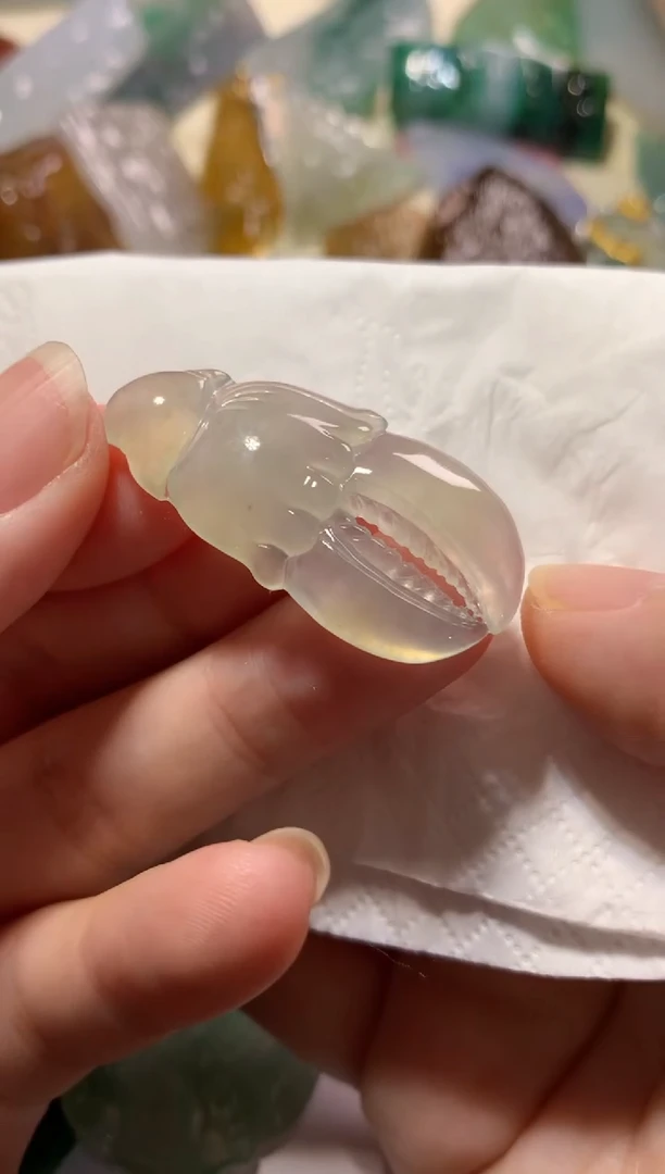 翡翠未镶嵌吊坠(不含链)吊坠