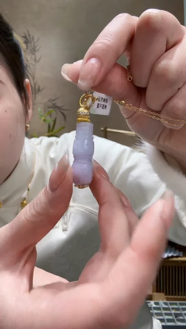 【闪购商品】翡翠颈饰未镶嵌吊坠