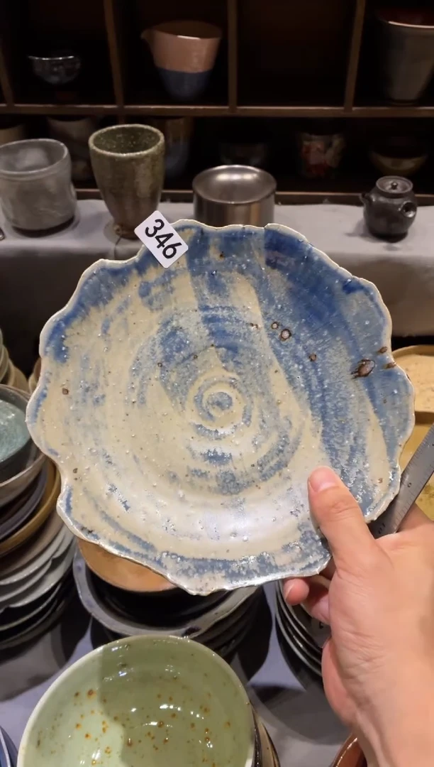 瓷片迁***玲346蓝色手工异形盘1个