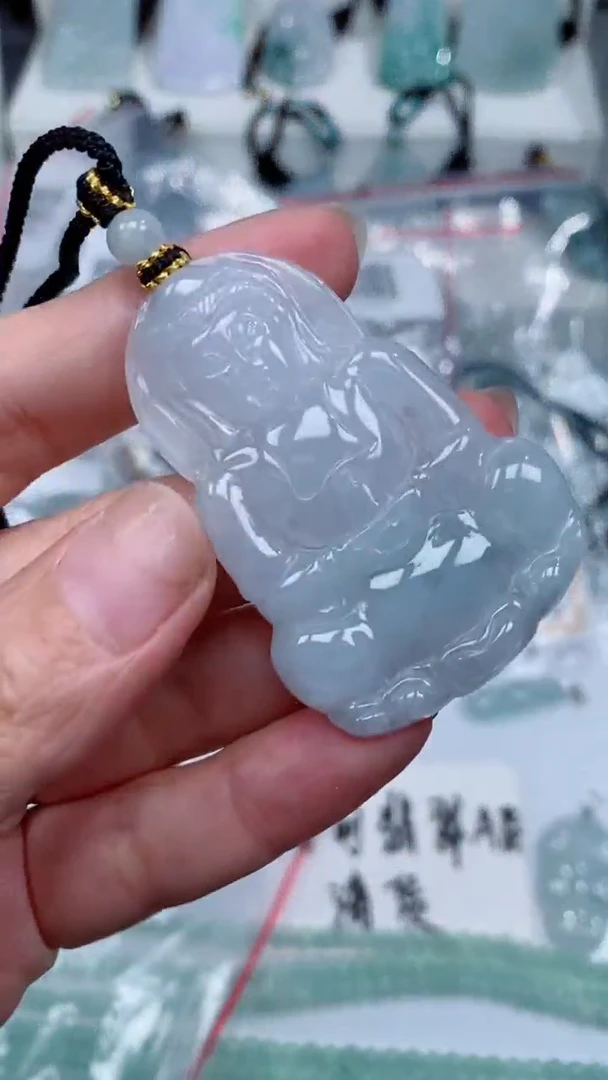 颈饰未镶嵌翡翠吊坠