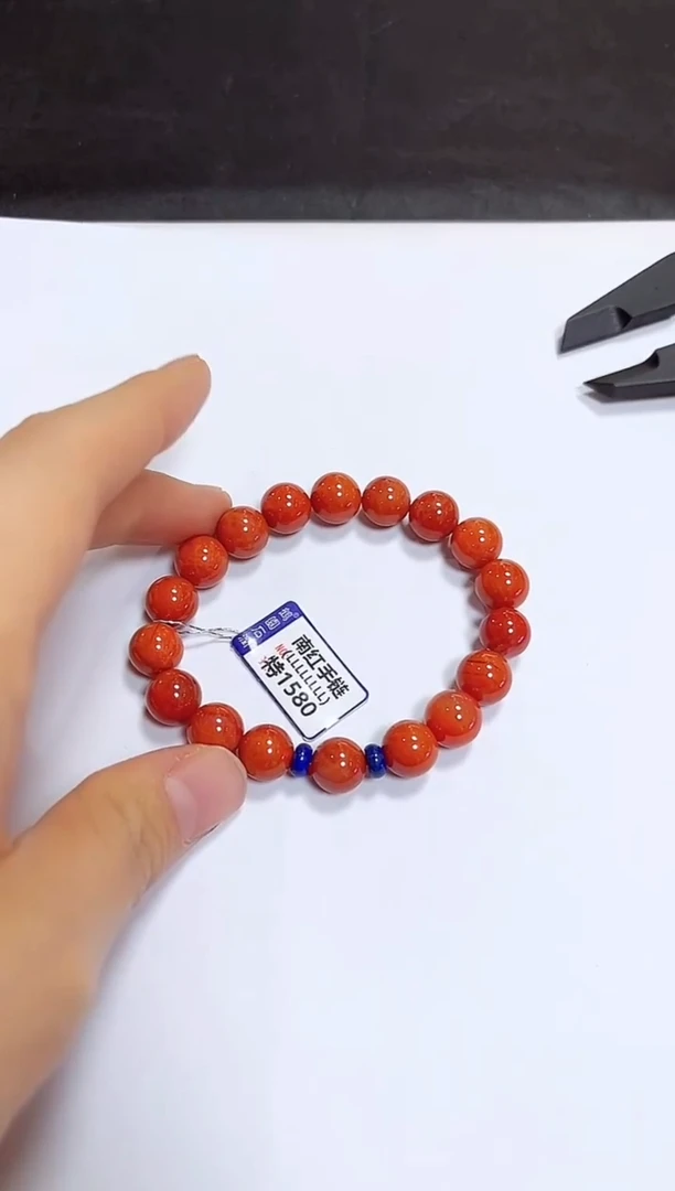 颈饰未镶嵌南红玛瑙手链10+