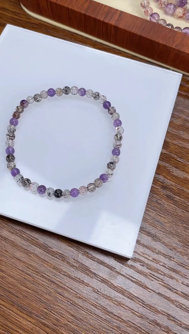 【闪购商品】水晶手链未镶嵌天然超七4mm多样性发一