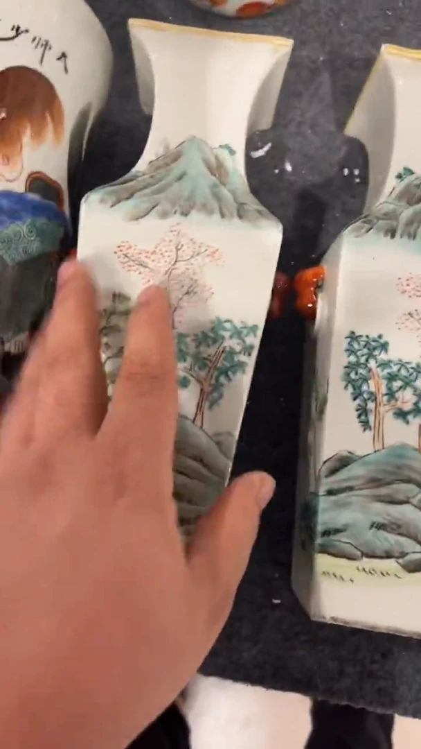 摆件瓷摆件瓷摆件山川四方瓶