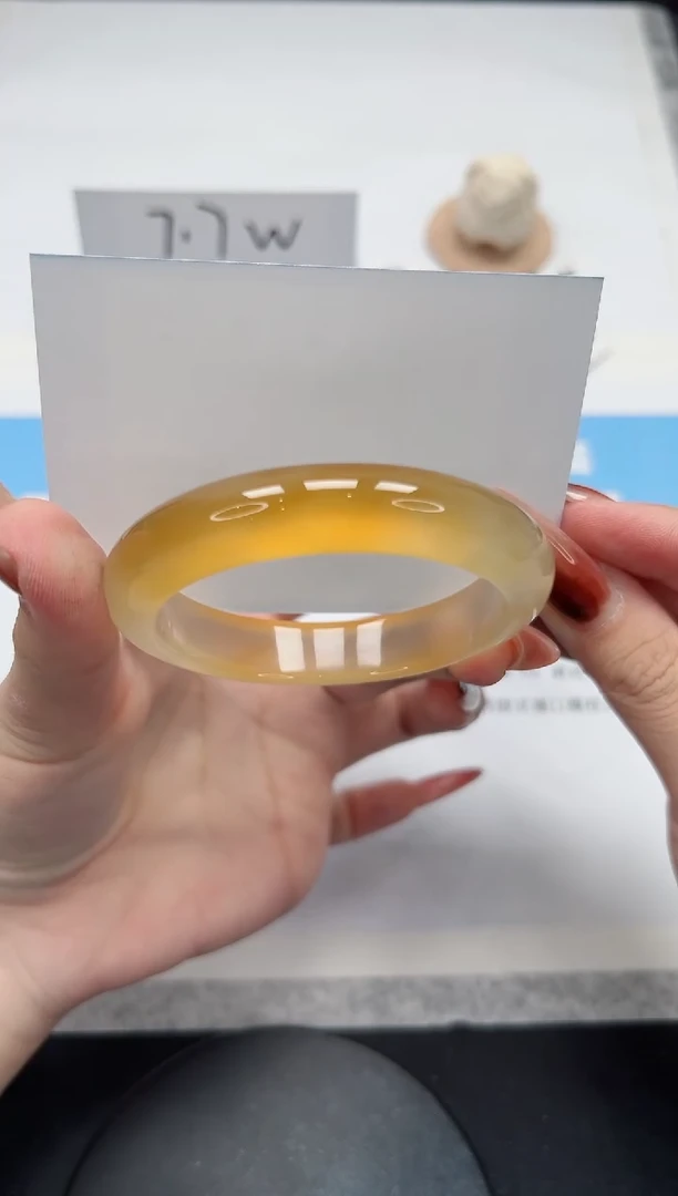 【闪购商品】玛瑙/玉髓手镯未镶嵌390/香槟54.4