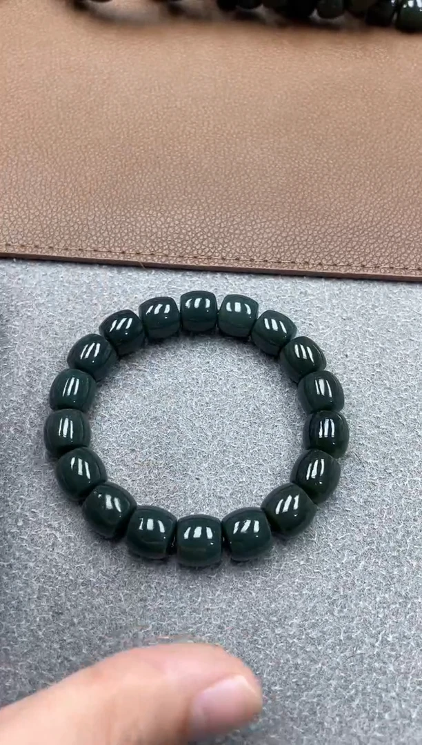 未镶嵌手串和田玉纯天然新疆叶城油青12直切