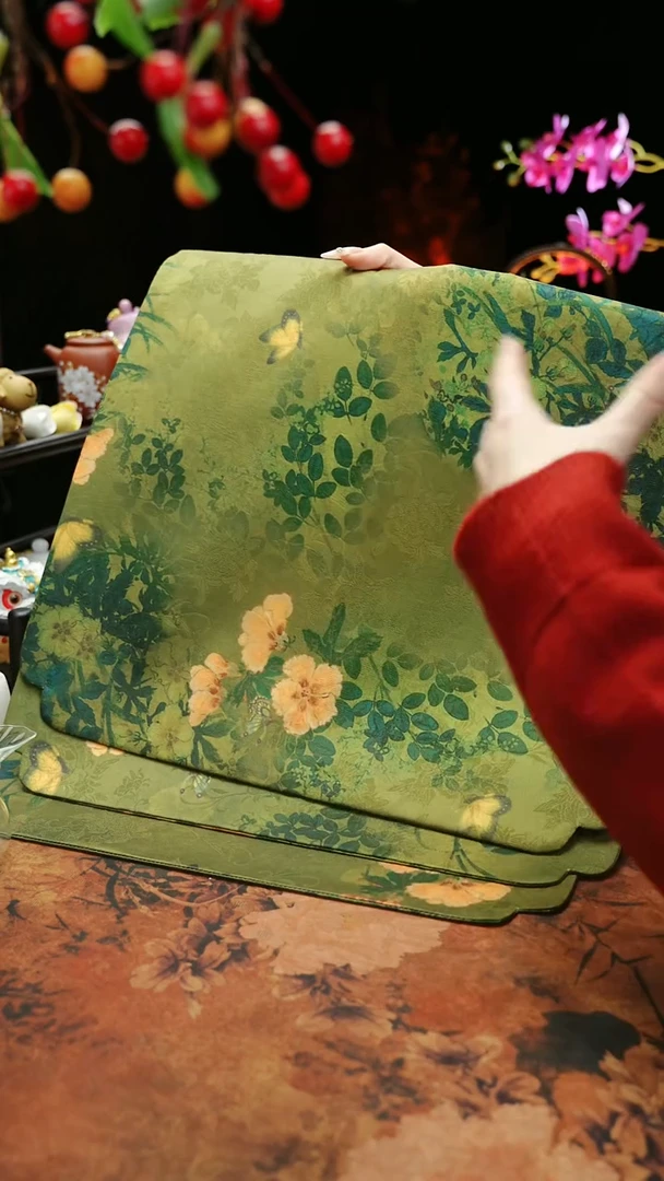 【闪购商品】68*36春颜缎面防水茶席