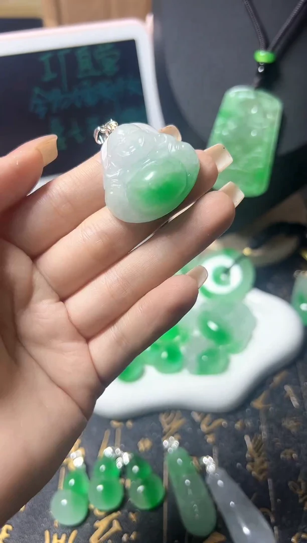 颈饰未镶嵌翡翠所见即所得，一图一物