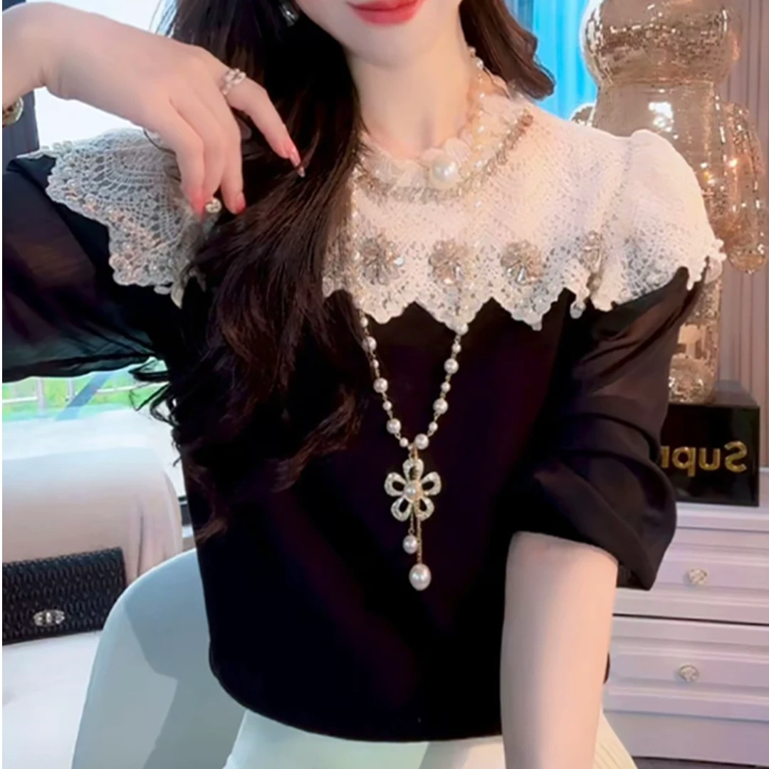 2025秋季新款重工钉珠蕾丝镂空拼接设计时尚简约长袖套头针织上衣