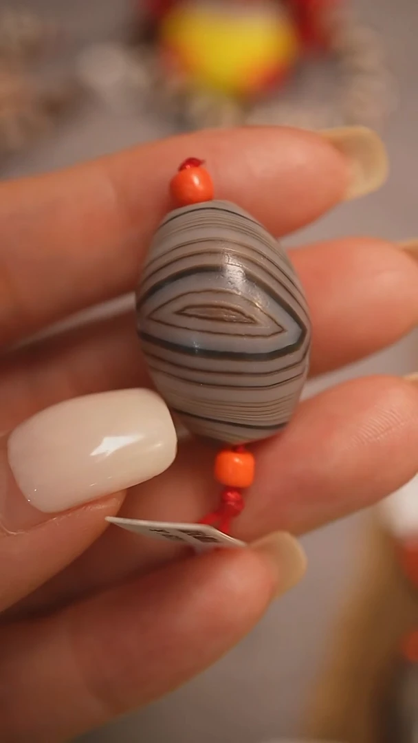 未镶嵌颈饰玛瑙/玉髓梦****心蚀花玛瑙珠定制编绳