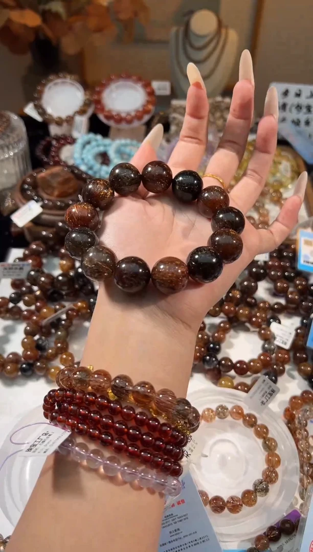 水晶手串未镶嵌黑金超七18+