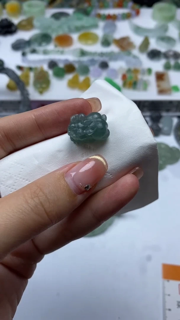未镶嵌定制翡翠毛货定制不退不换