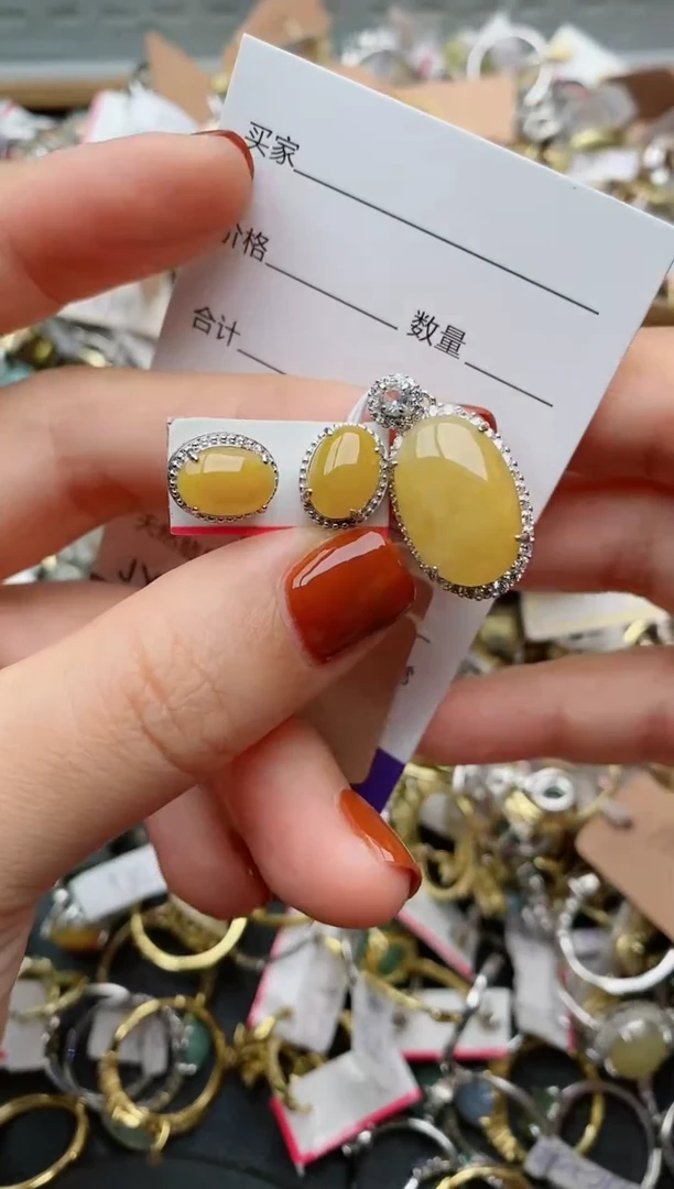 银S925镶嵌戒指翡翠.2064