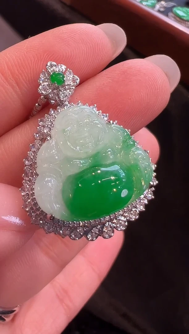 吊坠(不含链)18K金镶嵌翡翠AL6吊坠