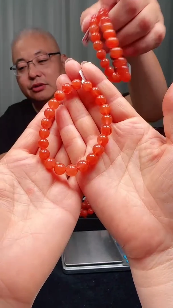 南红玛瑙多样性发一件未镶嵌9mm保山圆珠单圈