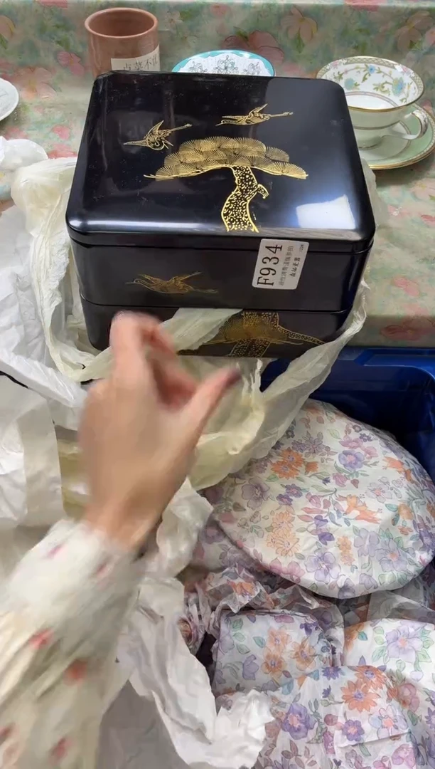 我****风       F934*