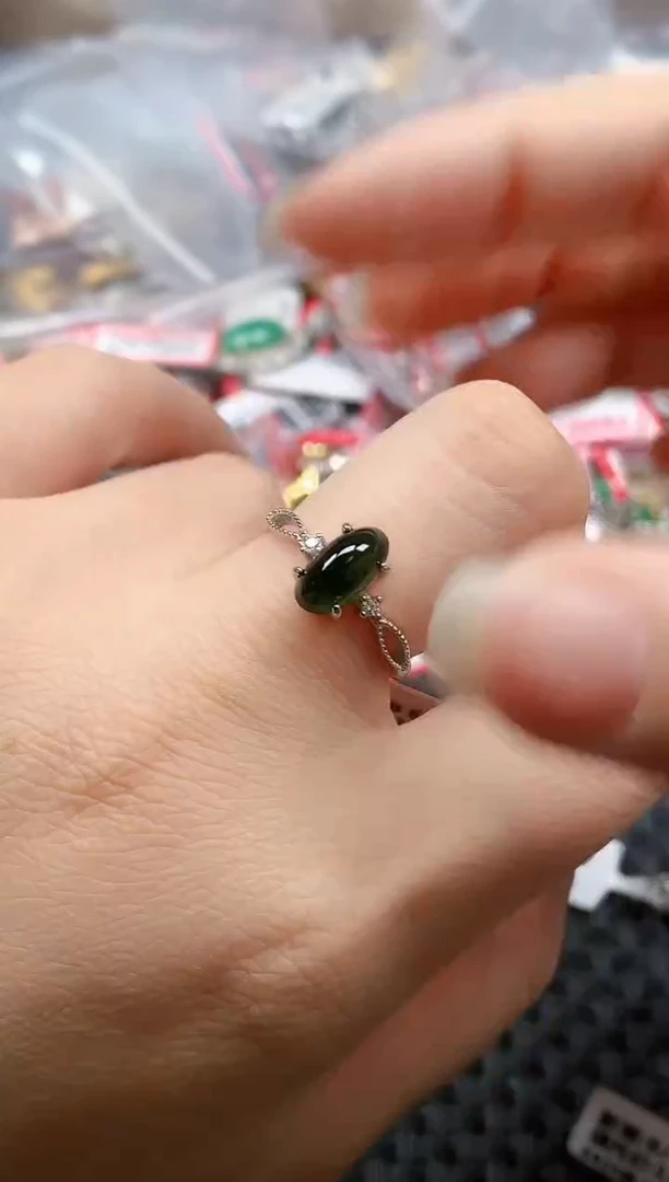 银S925镶嵌戒指翡翠天然A货缅甸翡翠
