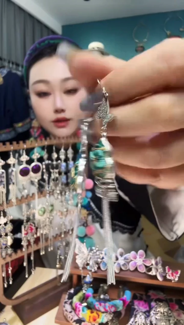刺绣纯手工民族风刺绣耳环