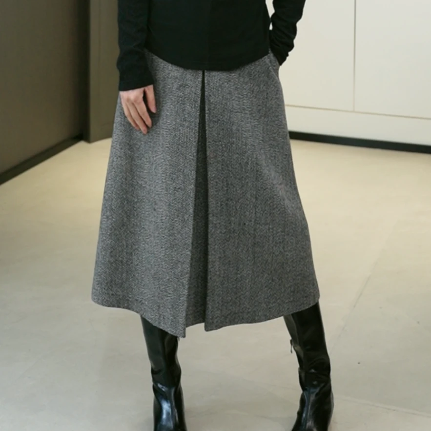 UWQ2510048「廊桥遗梦」秋冬羊毛料松紧腰老钱风复古人字纹半裙