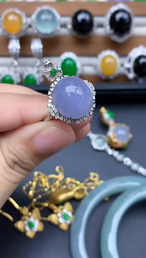 颈饰18K金镶嵌翡翠507-中国好珍宝