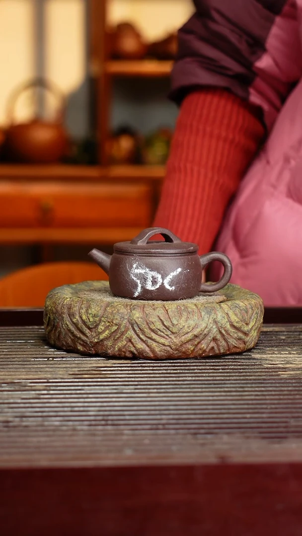 宜兴原矿紫砂壶茶壶宜兴原矿紫砂壶茶壶50C