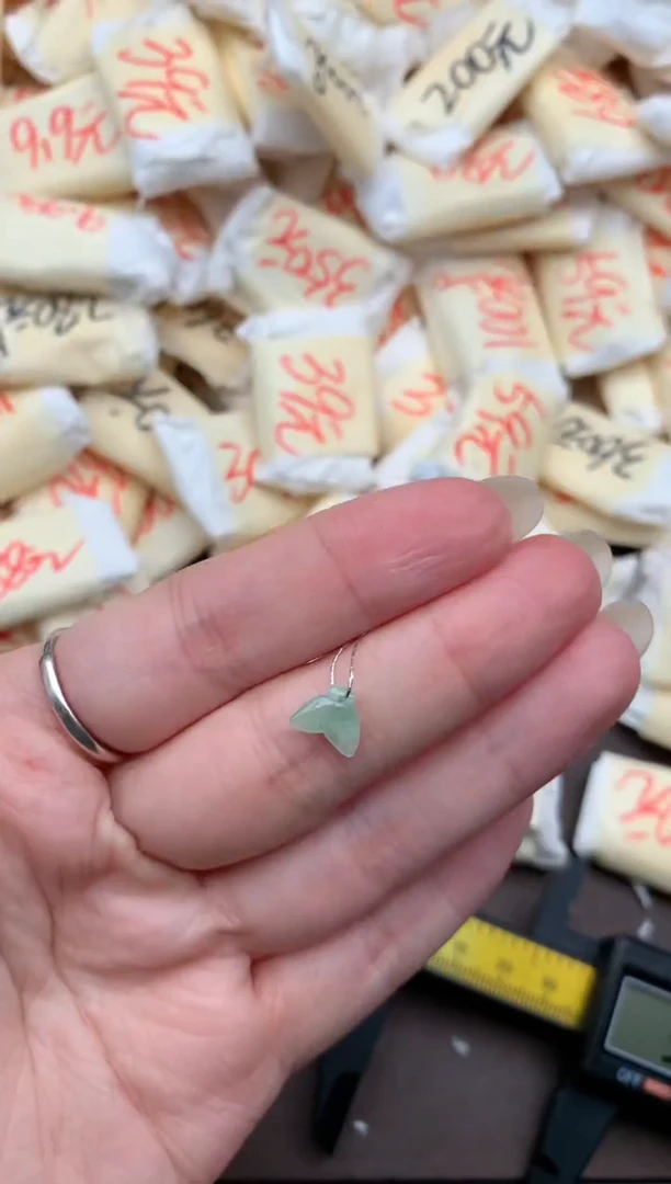 未镶嵌挂件翡翠一福利