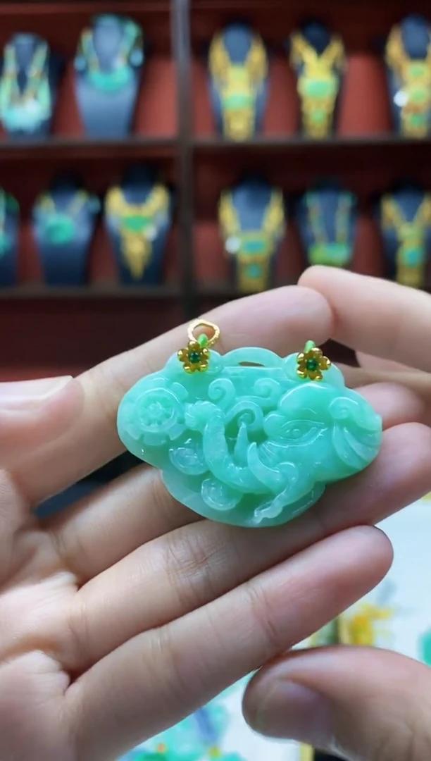 颈饰未镶嵌翡翠翡翠吊坠