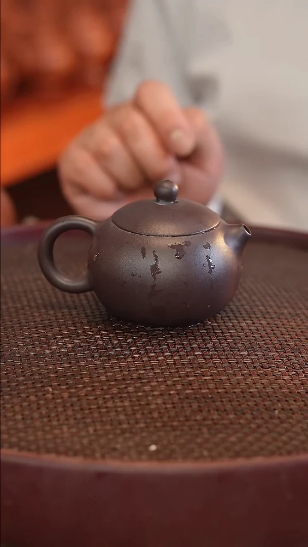 茶壶紫砂原矿手工制作紫茄泥 西施 180cc