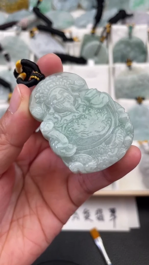 颈饰未镶嵌翡翠天然缅甸翡翠A货143