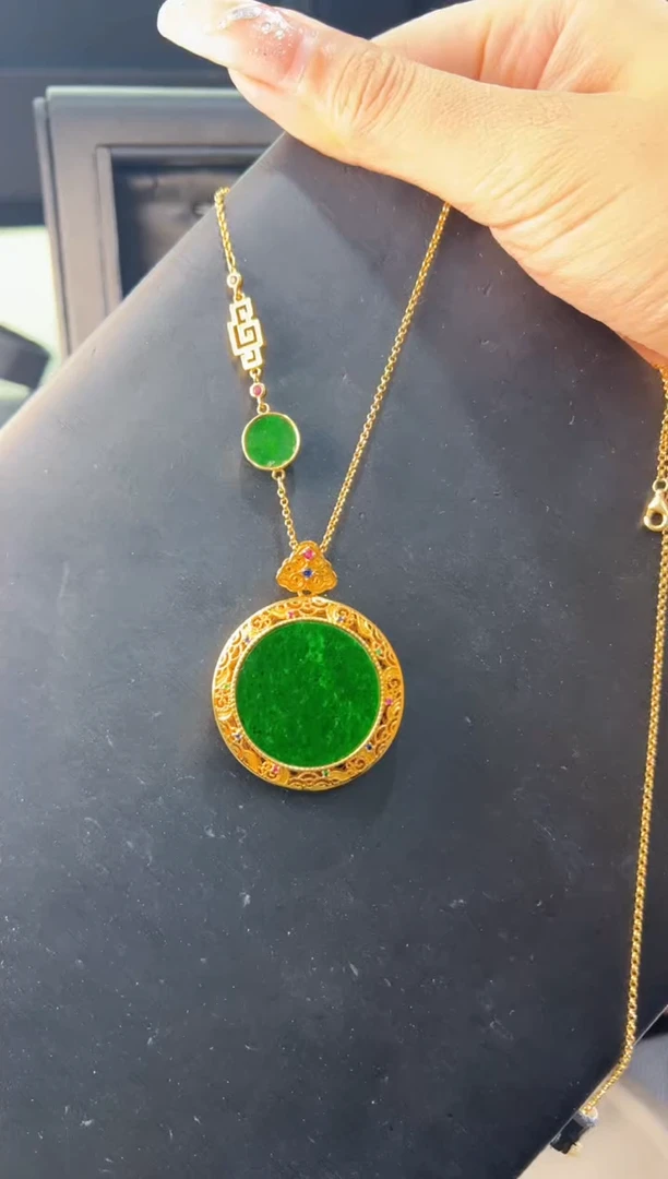 【闪购商品】翡翠吊坠(赠链)银S925镀金镶嵌天然缅甸翡翠A货吊坠