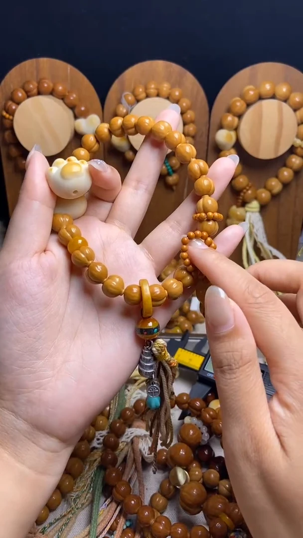 手串猴头核桃?****?全品小馒头猫爪隔片橄榄壳吊坠悟藏式流苏
