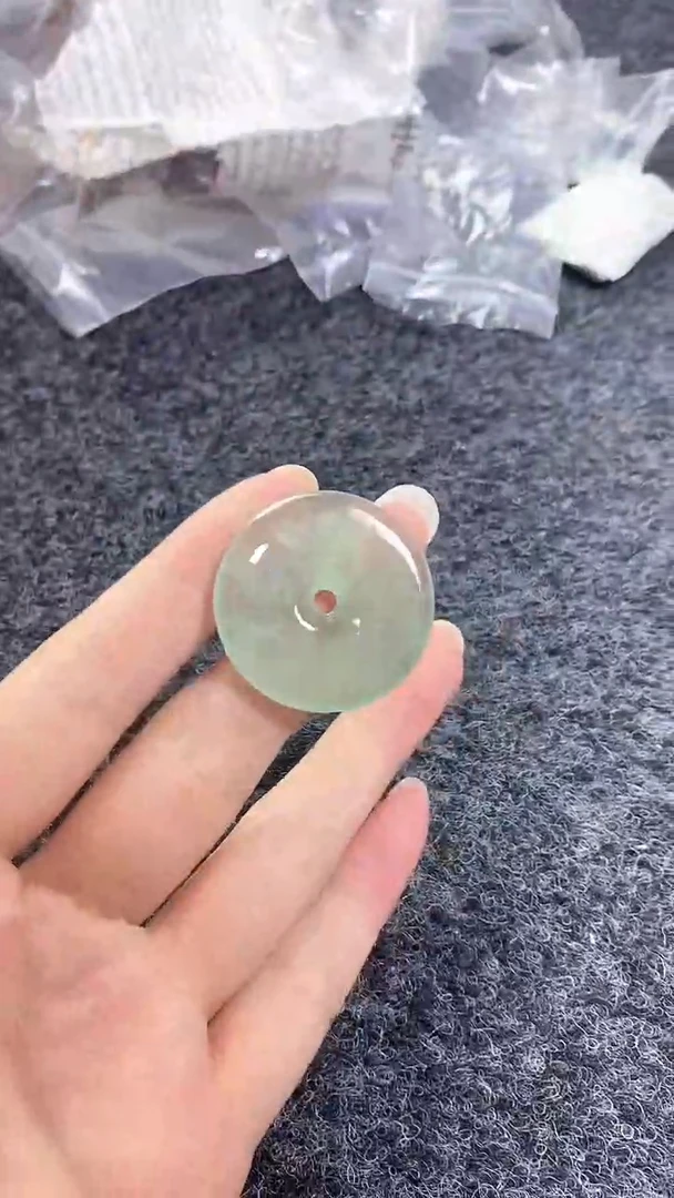 满色吊坠 所见即所得！