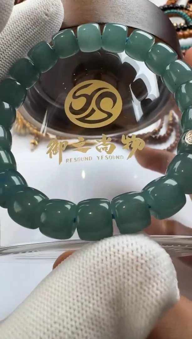 未镶嵌手串玛瑙/玉髓?**贝玛瑙手串