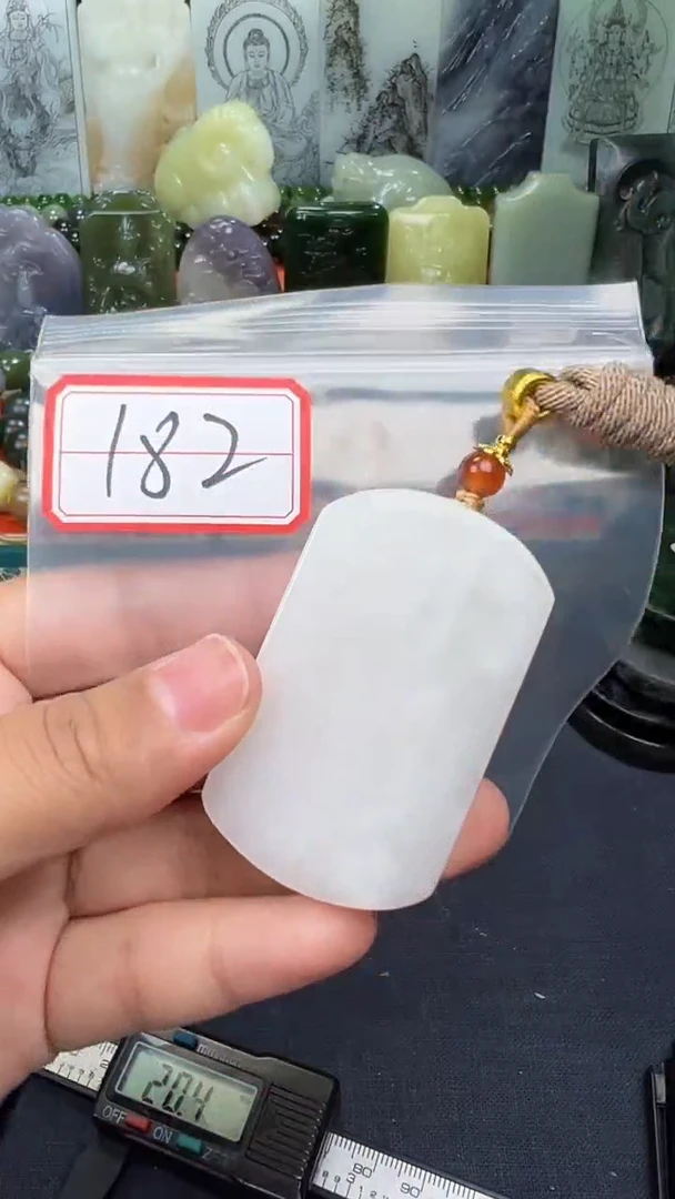 颈饰未镶嵌和田玉和田玉