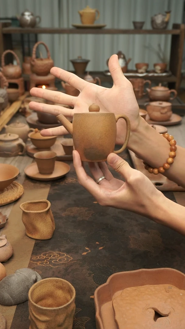 原矿料老岩泥  灯笼壶150ml