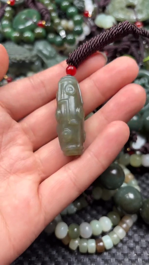 【闪购商品】和田玉颈饰未镶嵌.