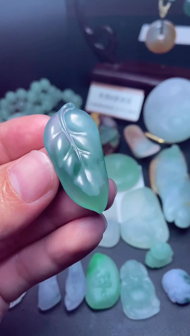 未镶嵌定制翡翠a货翡翠